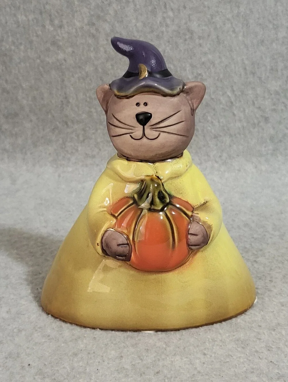 Vtg Tii Collections Witch Halloween Cat with Pumpkin Hat Ceramic Figurine Retro